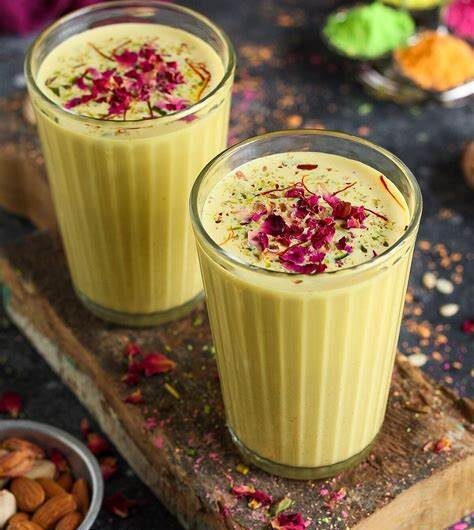 Thandai Recipe (Traditional Holi Drink)