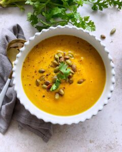 Cozy Butternut Squash Soup: A Must-Try for Autumn Recipe