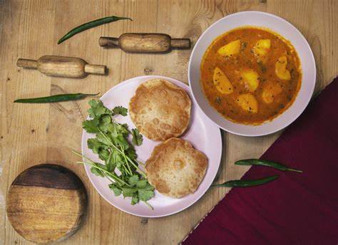 Puris with Potato Masala (Aloo Puri)