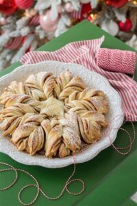 Holiday Star Bread