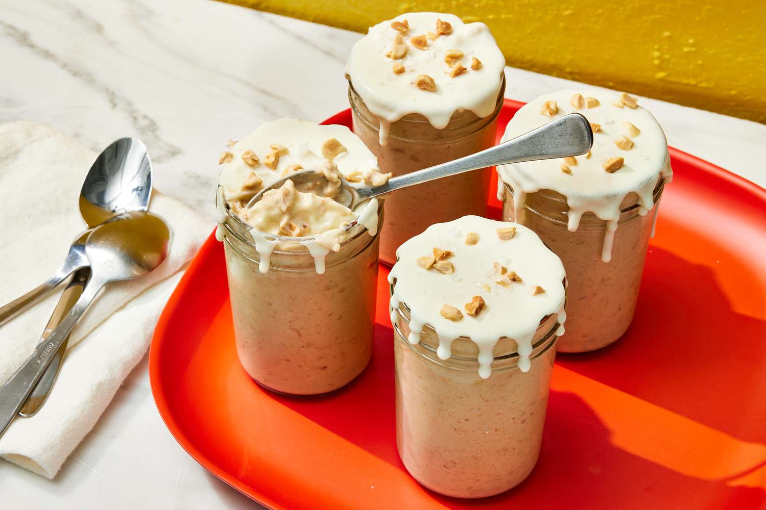 Reese’s Cup Overnight Oats