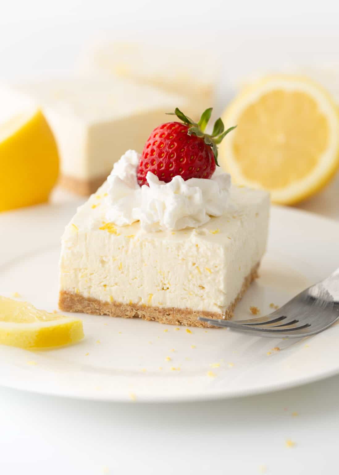 No-Bake Lemon Ricotta Cheesecake Bars